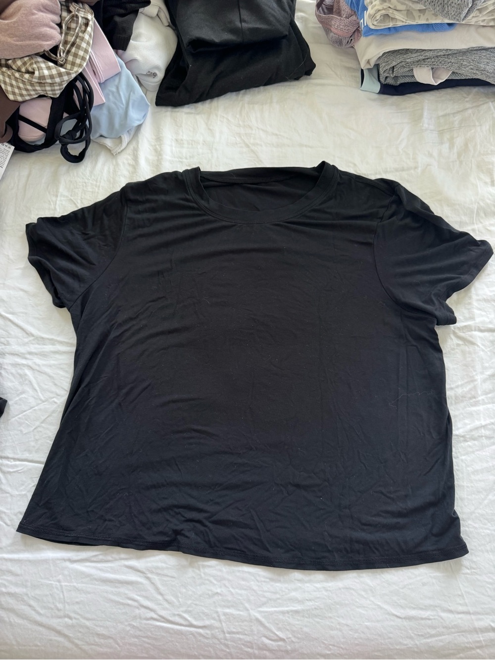 lululemon athletica Black Cropped Short Sleeve Top
